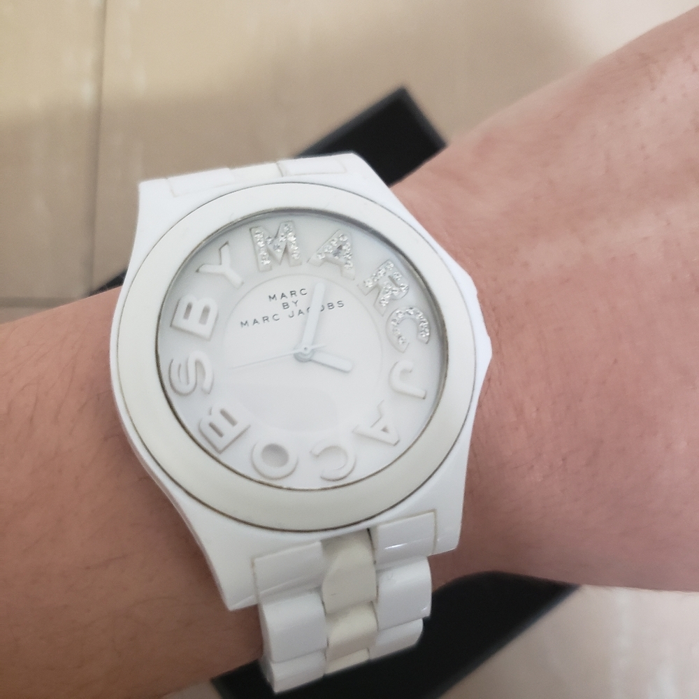 Marc Jacobs Rivera Watch - Picture 6 of 6